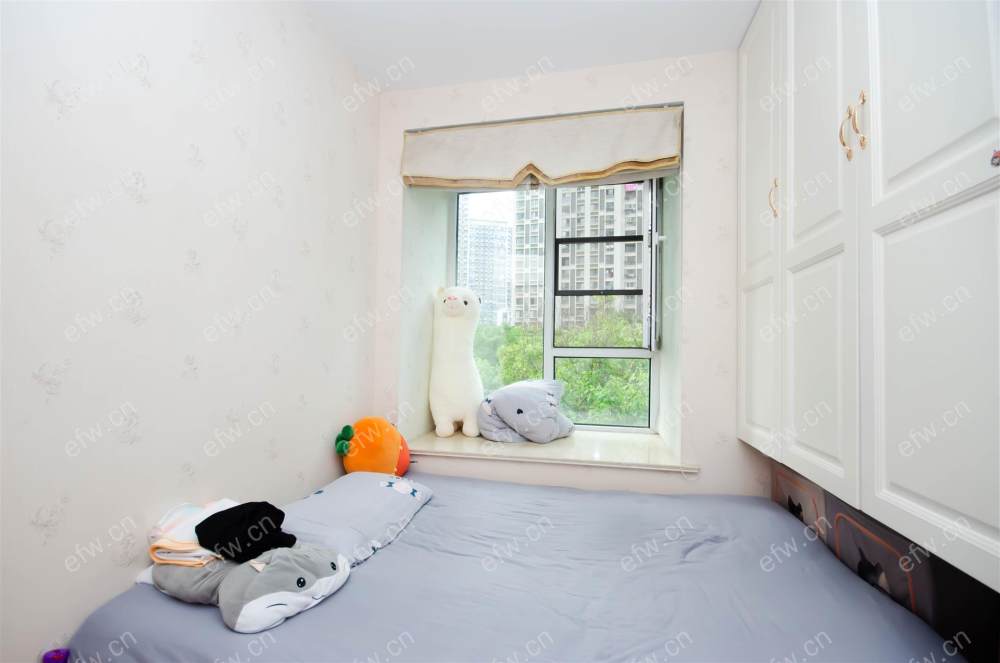 3房豪装拎包即住,孔雀城(孔雀雅园二期）尽享优雅品质,多重阳台+飘窗