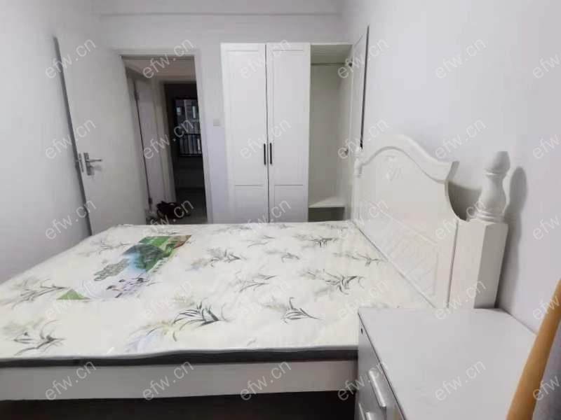 建发泊月湾 3室1厅