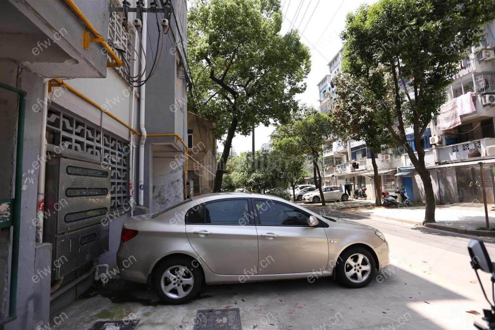 中联新村 2室1厅........