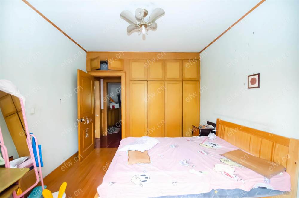 中联新村 2室1厅
