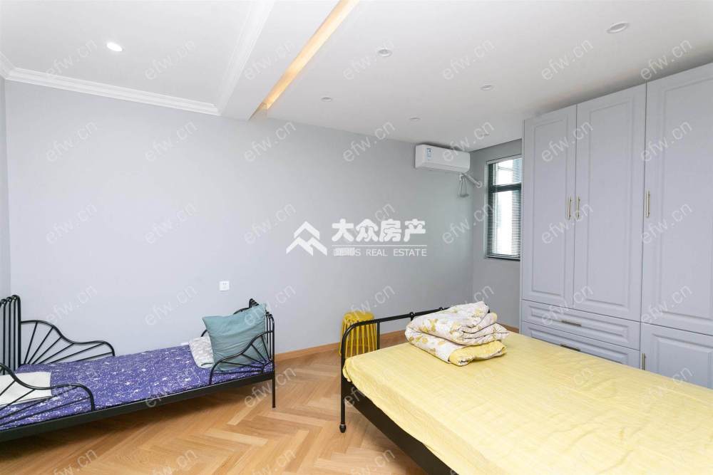 映山华庭（34-38） 1室1厅，复式结构，装修好，拎包入住