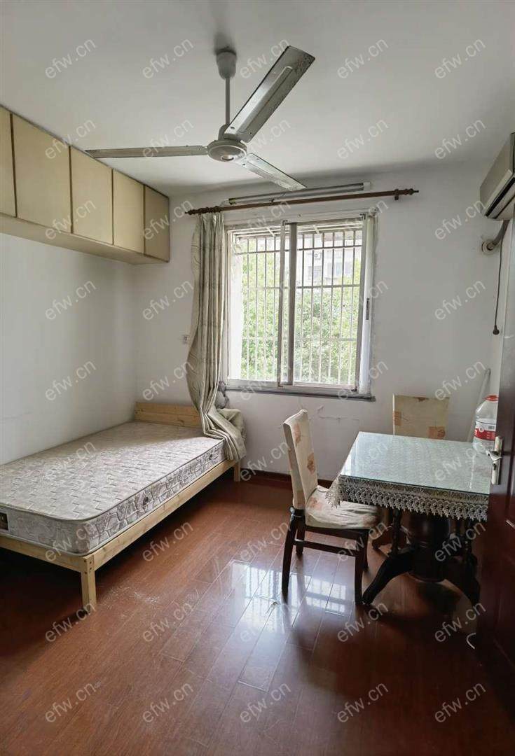 柴机新村 2室1厅11