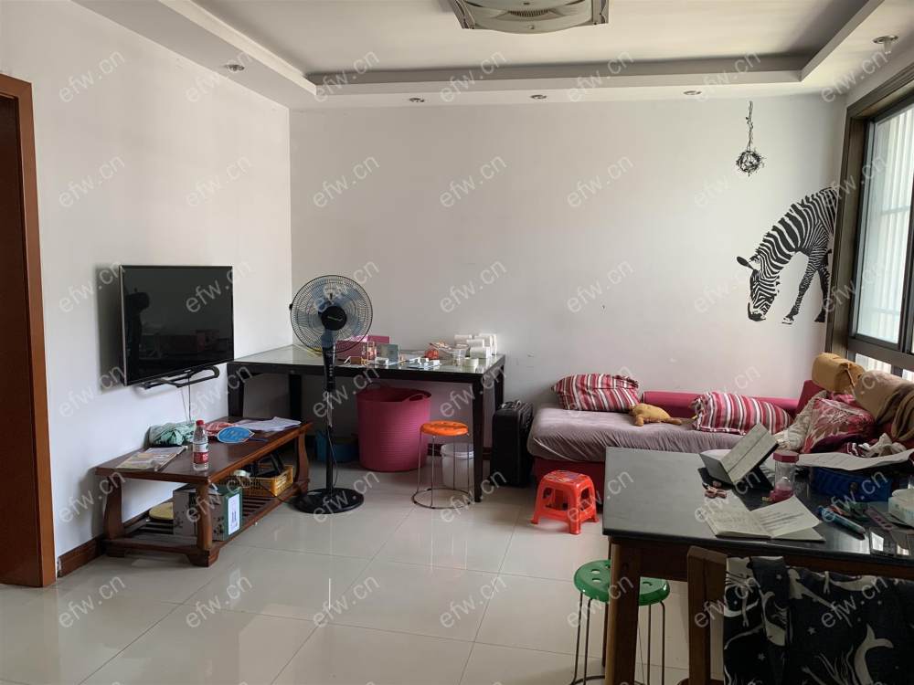 中等装修 东西齐全 下午可以看房
