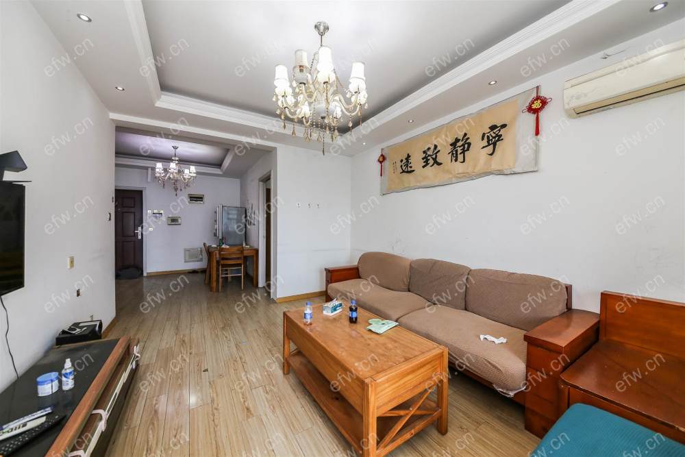 盛世家园精装两房 拎包入住交通方便
