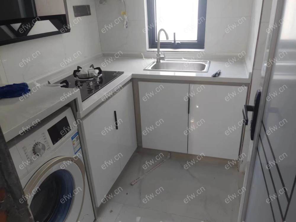建设新村 1室1厅.精装修拎包入住