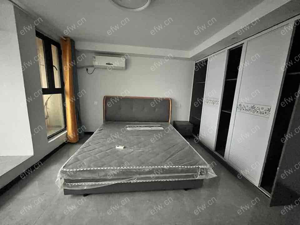 village精装room室  随时看房 拎包入住