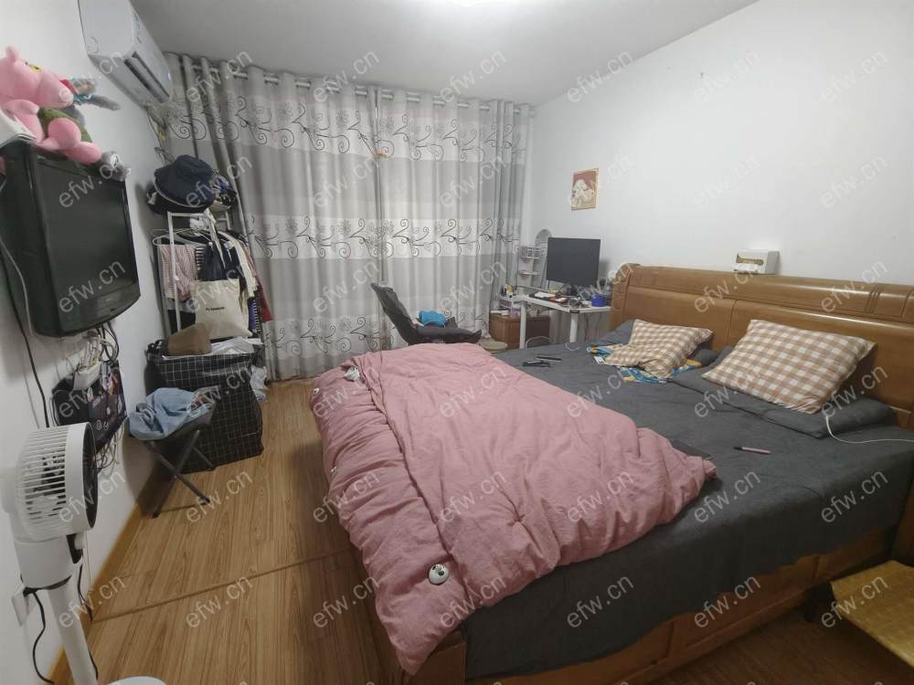 芦庄一区 1室1厅1111