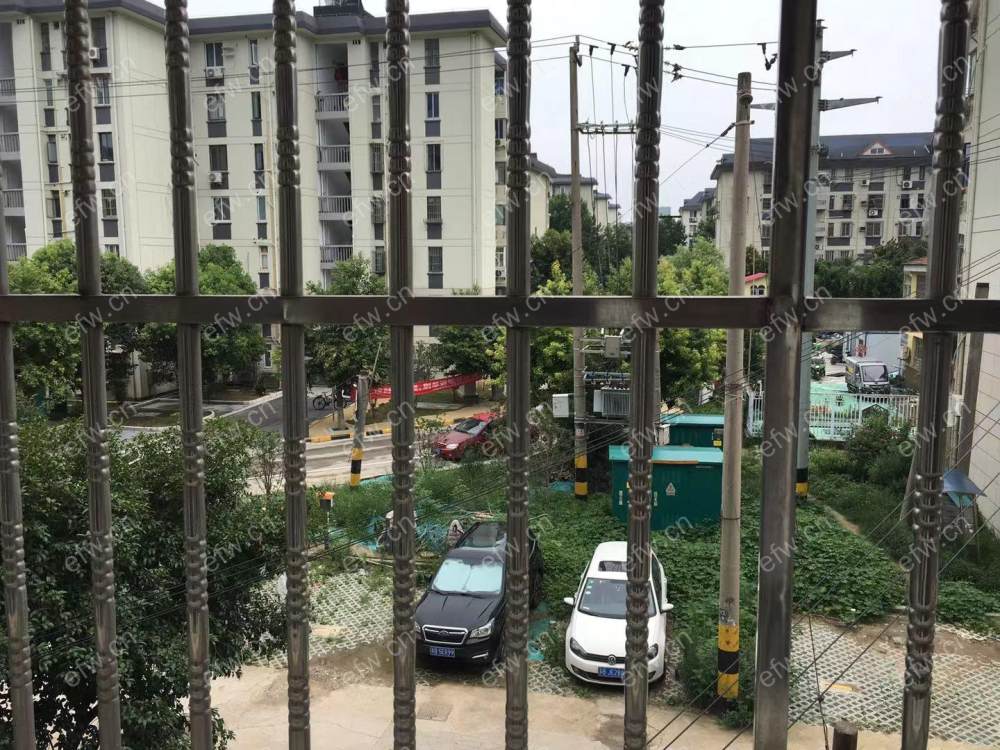 溪南新村 2房1厅 设施齐全 随时看房。