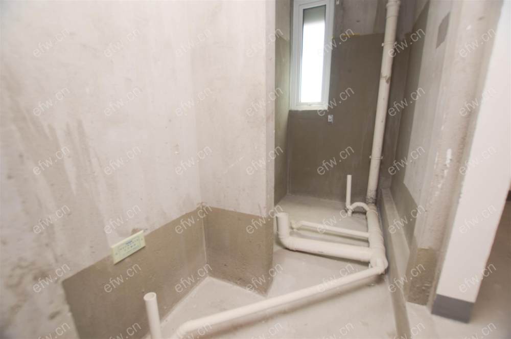 金洋澳澜南区 纯毛坯2室