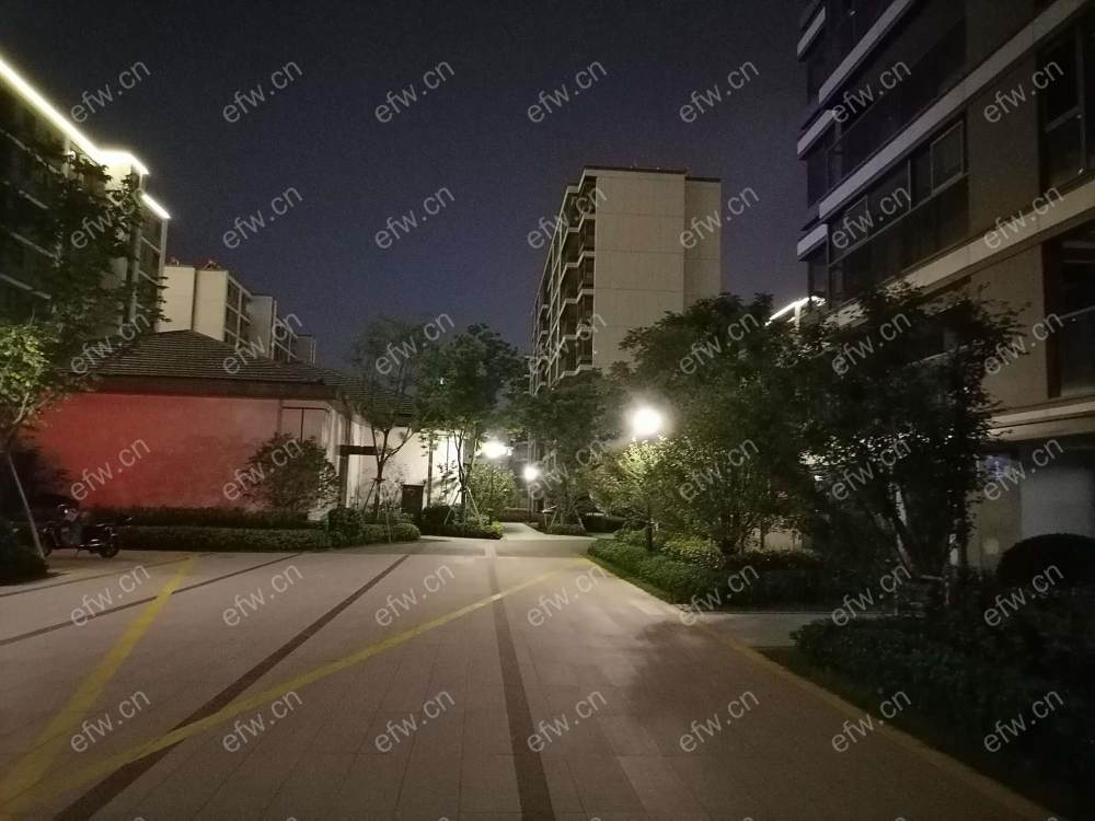 连元街外语学校旁全新精装三房设施齐全