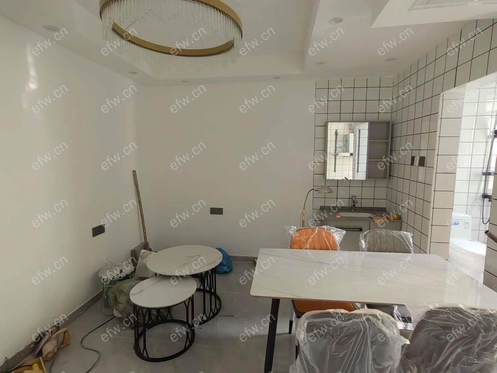 全新精装2室 出租  随时看房 拎包看房钥匙