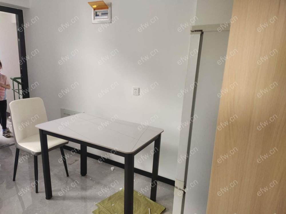 精装一室一厅  环境好 拎包入住