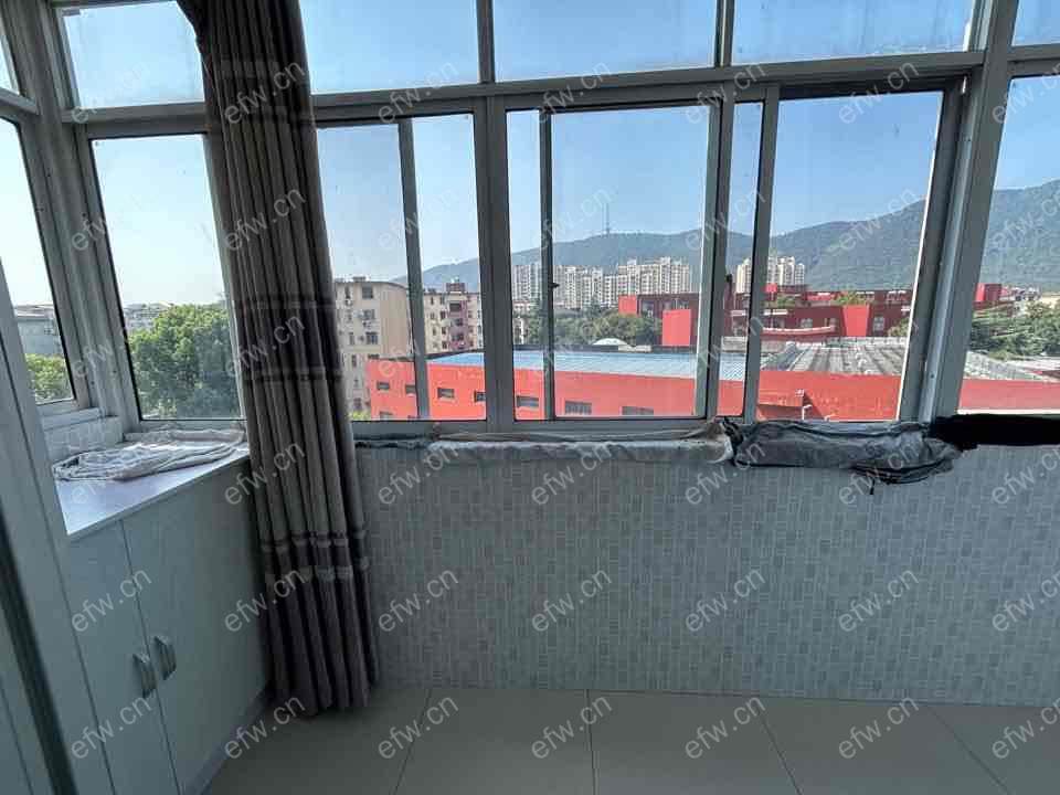 惠华新村 1室2厅