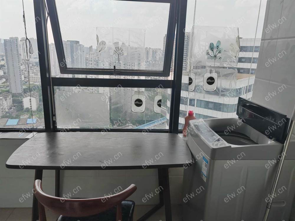 五洲际广场银河城 精装一室一厅