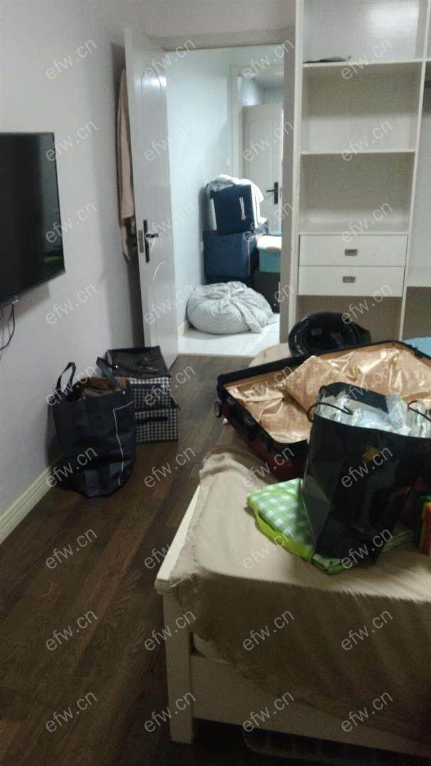惠华新村精装2室  随时看房 拎包入住