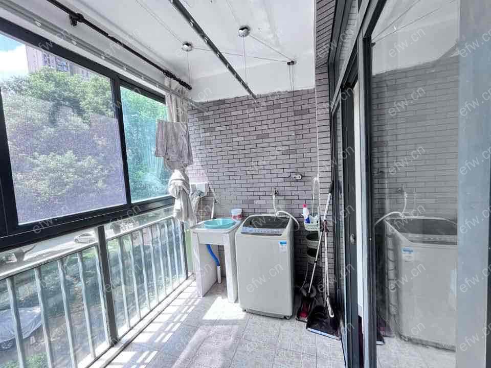 康桥丽景 3室2厅 拎包入住