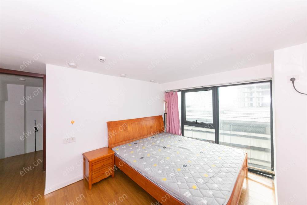 星光天地 2室2厅  价格看中可谈