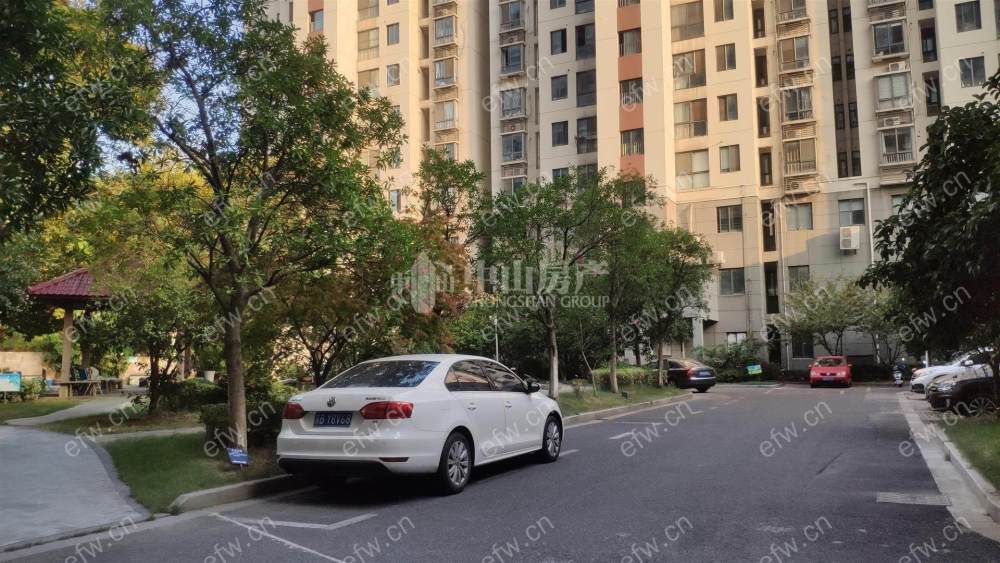 合鑫广场 3房 全明户型 另送家电