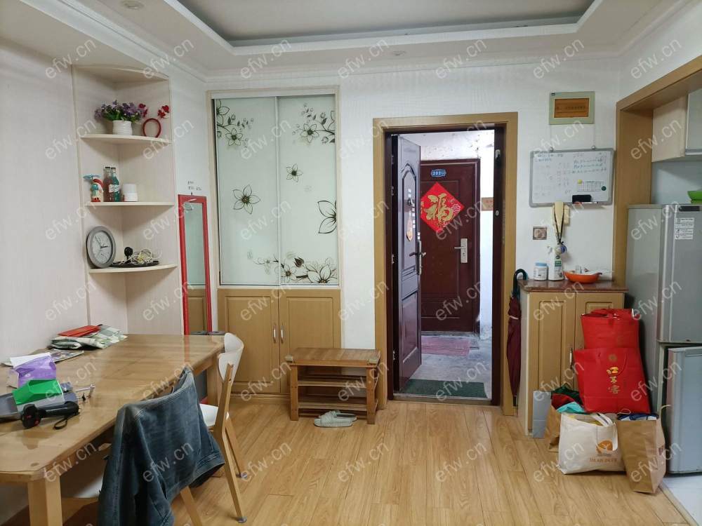 羊腰湾支路精装修拎包入住带车位出租