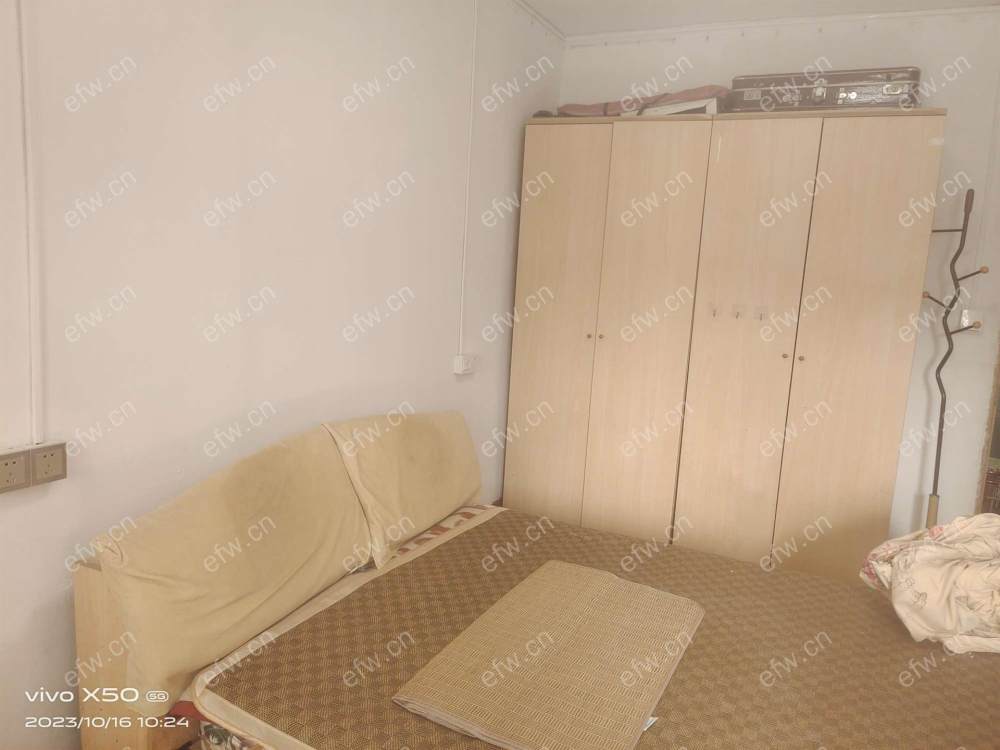 此房东帮中介做飞单，私单，有个别同事有经验