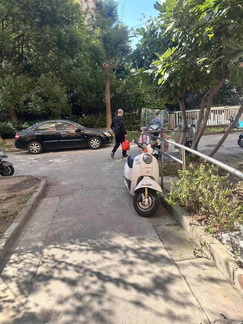 婚装 龙 塘 家 园 2室2厅