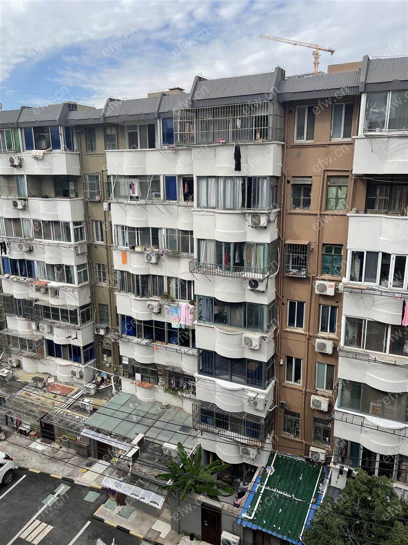芦庄六区精装1室  随时看房 拎包入住