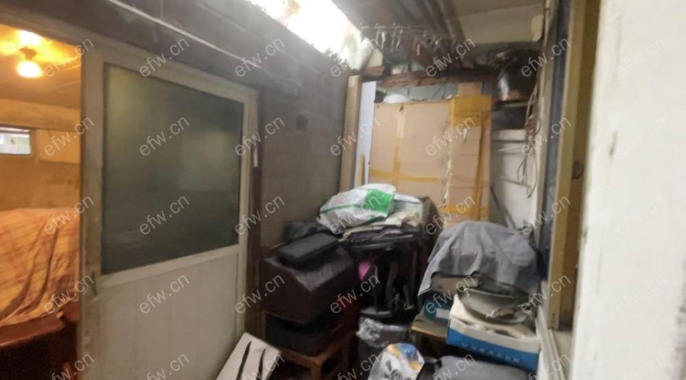 room房豪装拎包即住,village尽享优雅品质,多重阳台+飘窗