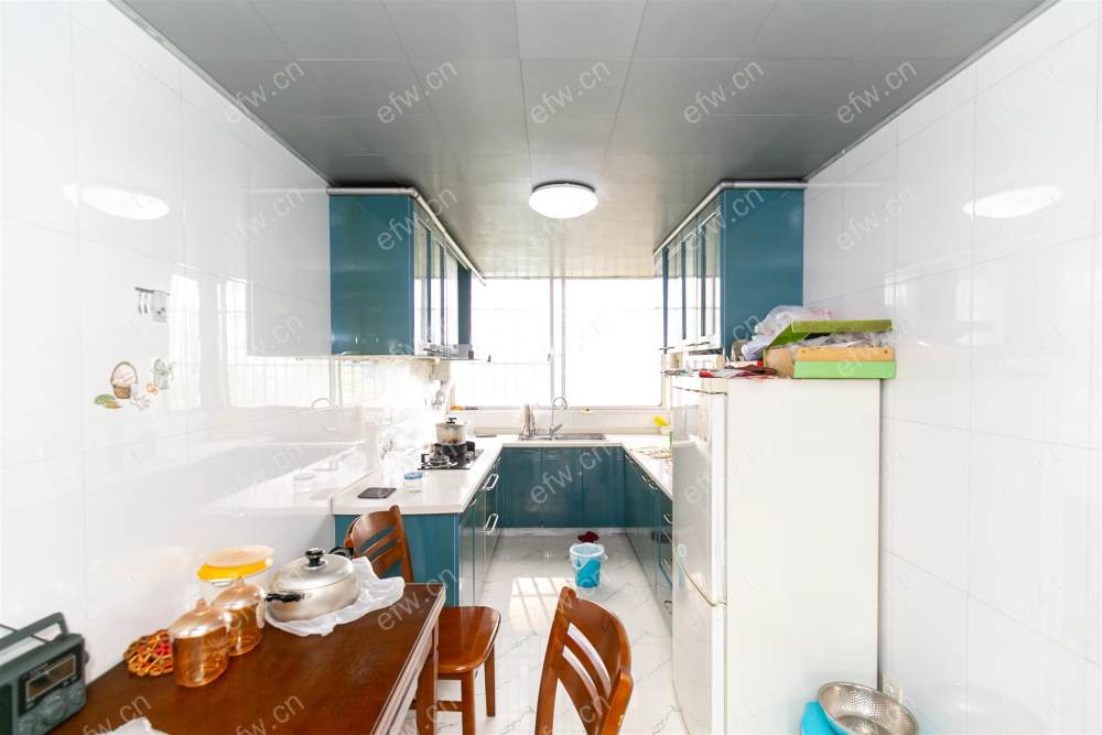 婚装全明东边户3房,溪北新村（北区） 格局工整合理