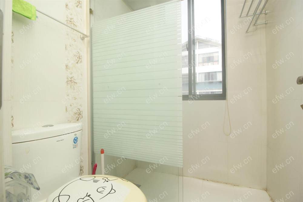 village room房 全明户型 另送家电