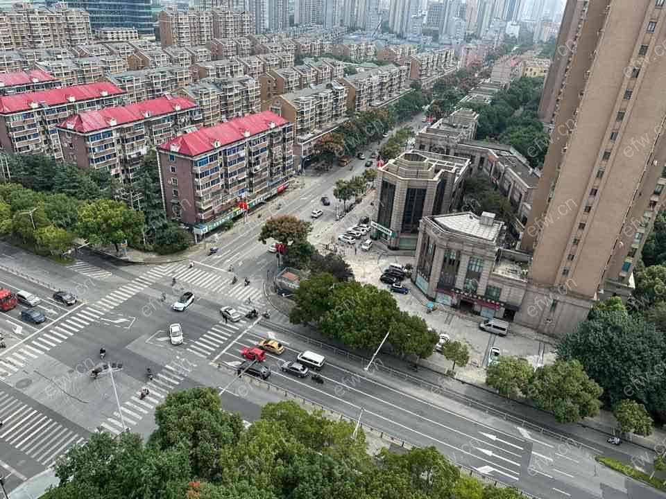 大润发楼上精装公寓出租