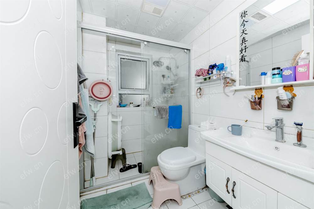village 经典room房 东边户 全明 精装修！