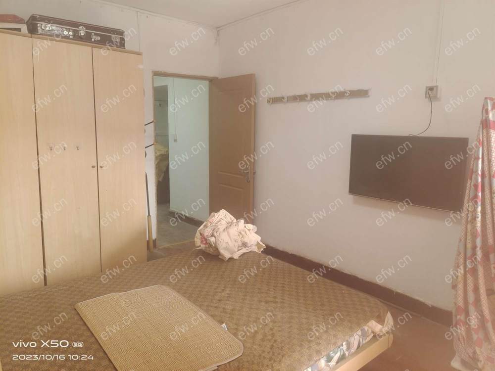 此房东帮中介做飞单，私单，有个别同事有经验