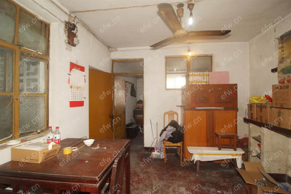 塔影一村2房地铁口随时看房