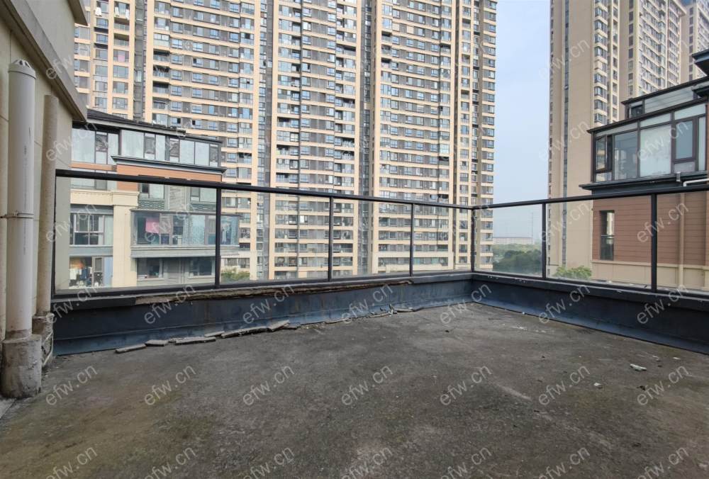 蓝光雍锦园 4室2厅