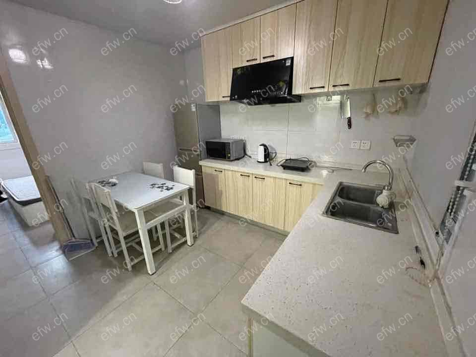 永泰二村 1室1厅1卫精装修拎包入住