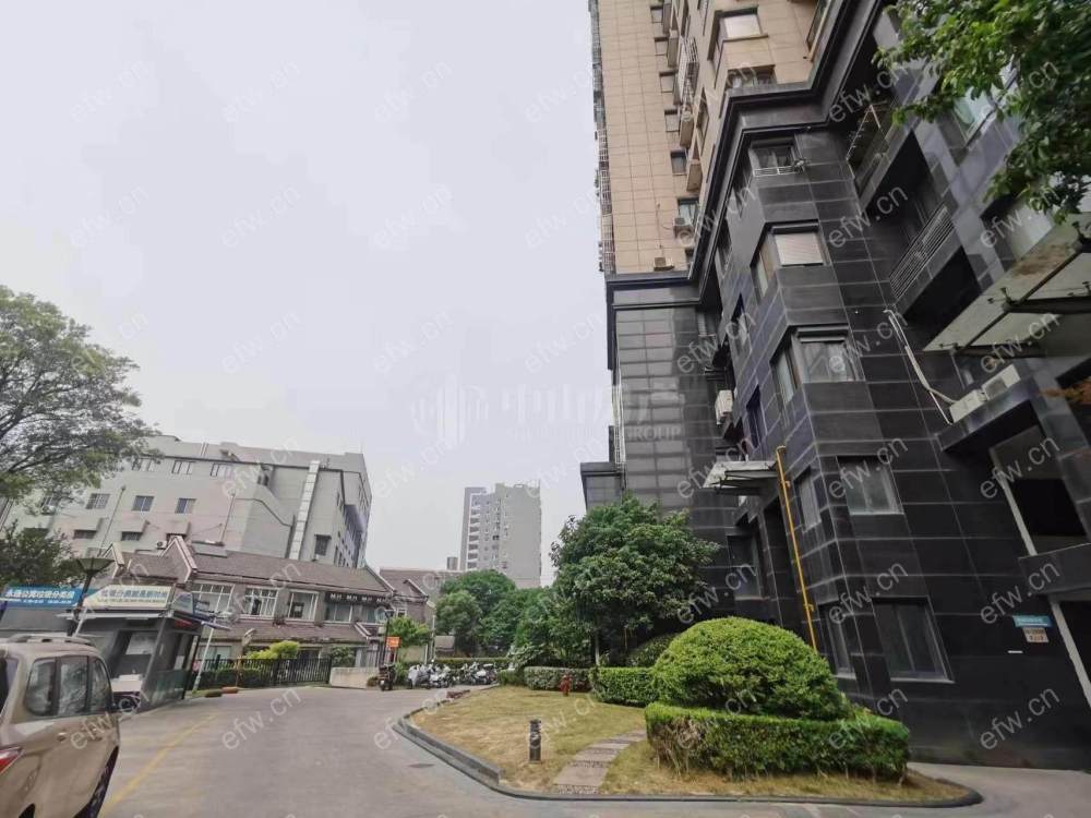 精装一房 拎 包 入 住