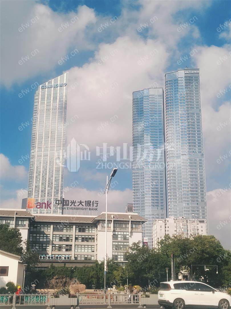 苏宁雅悦    精装   房东诚心出售