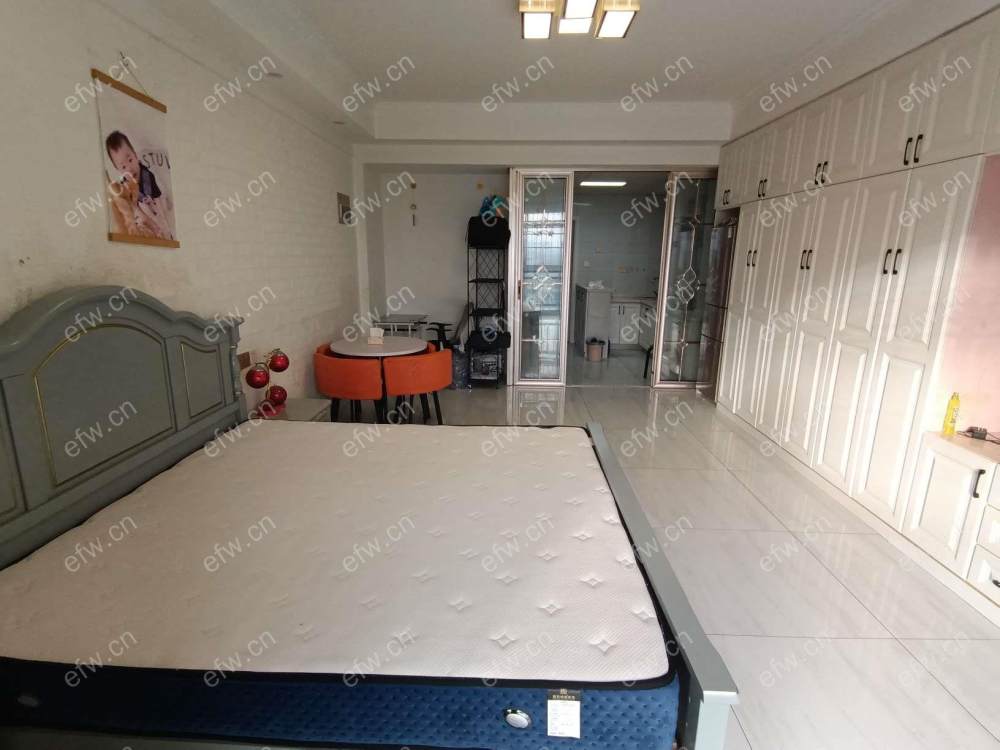 房东诚心出租.看中可谈