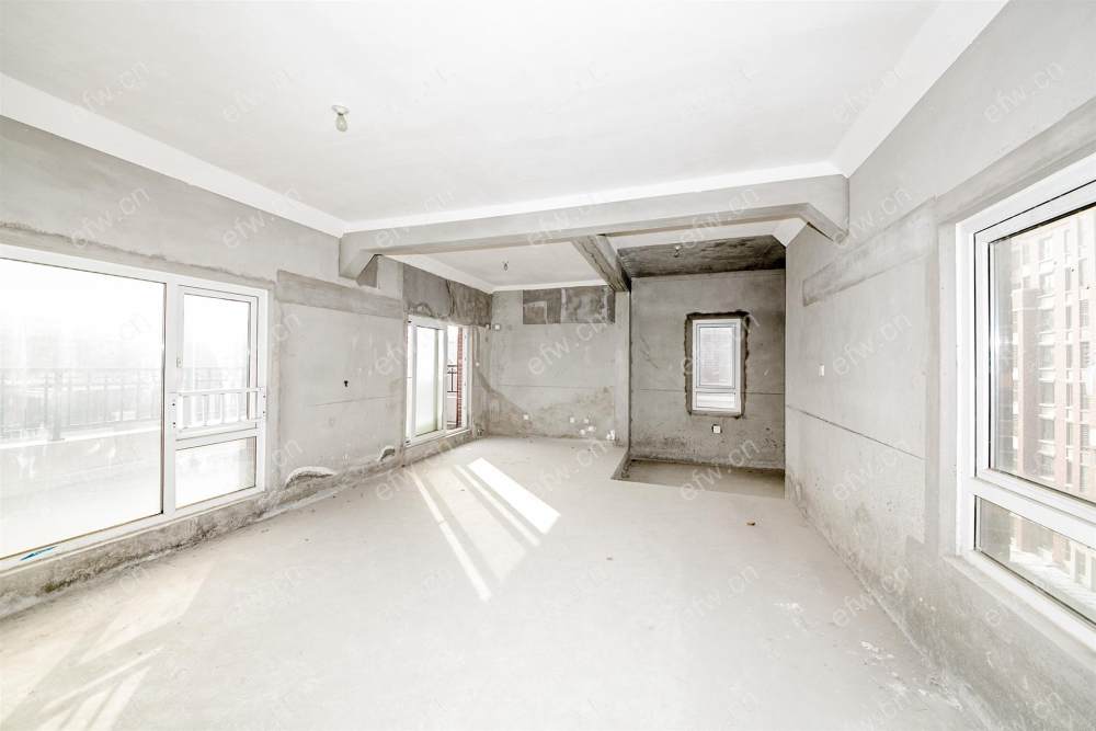中海珑玺 土建已做好