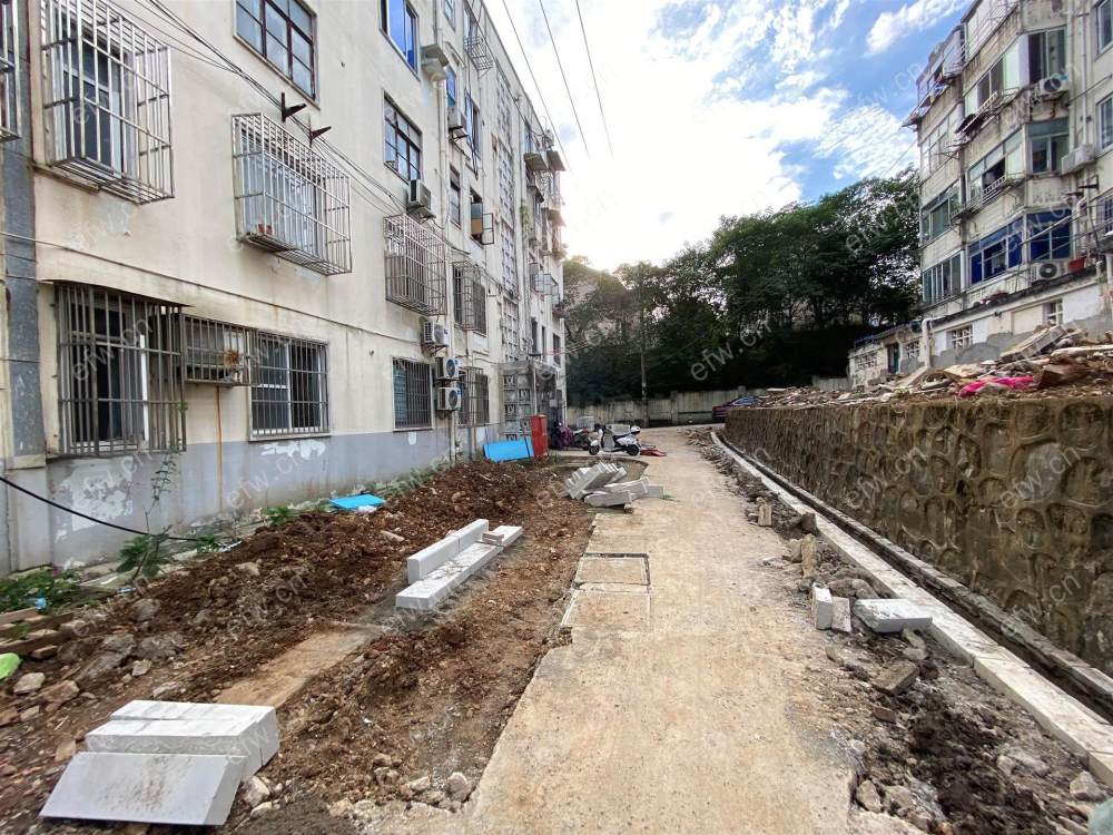 village room房 全明户型 另送家电12