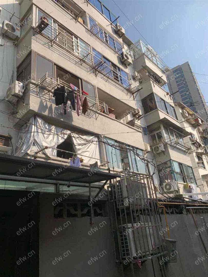 房子刚刚空出来目前只租一年