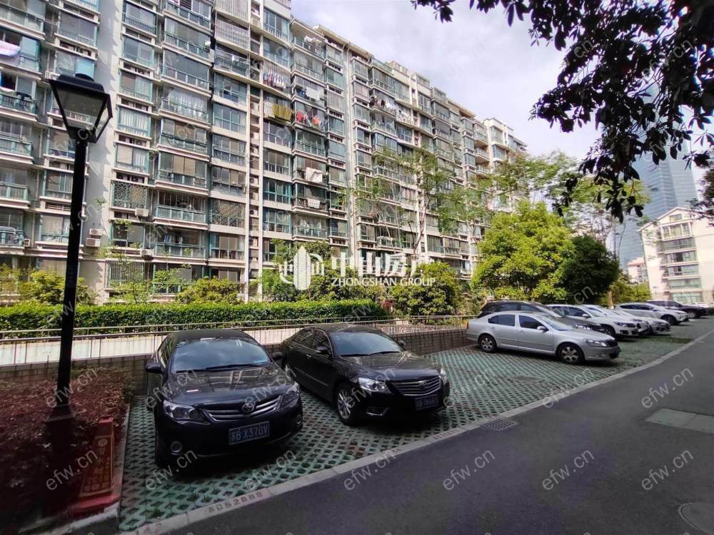 五爱家园   三开间朝南  精装拎包入住