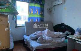 家电齐全 带飘窗 刘潭新村 采光好 绿化好