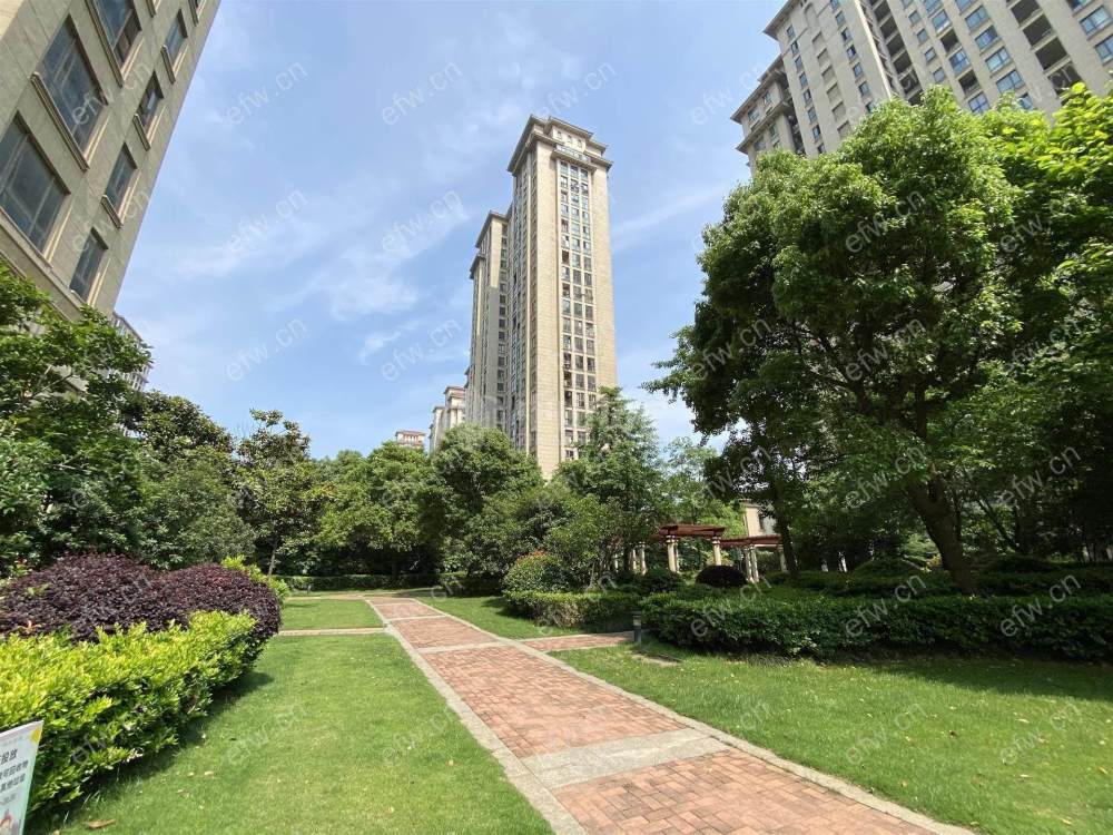 长泰际社区 4室2厅