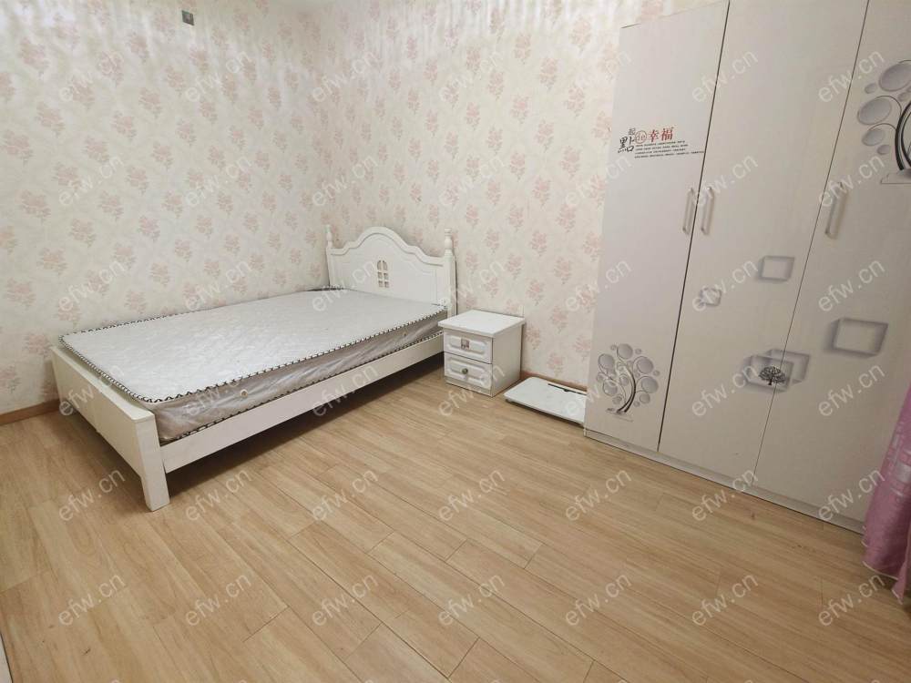 芦村家园 3室1厅.精装修出租