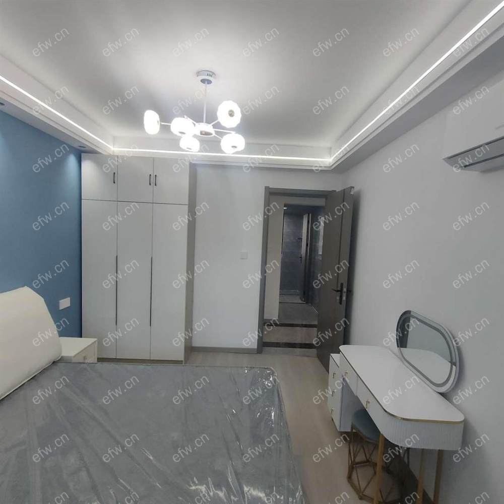 精装3室  随时看房 拎包入住