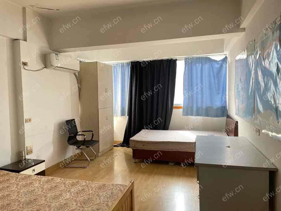 员工宿舍，办公 住人都可以  随时看房