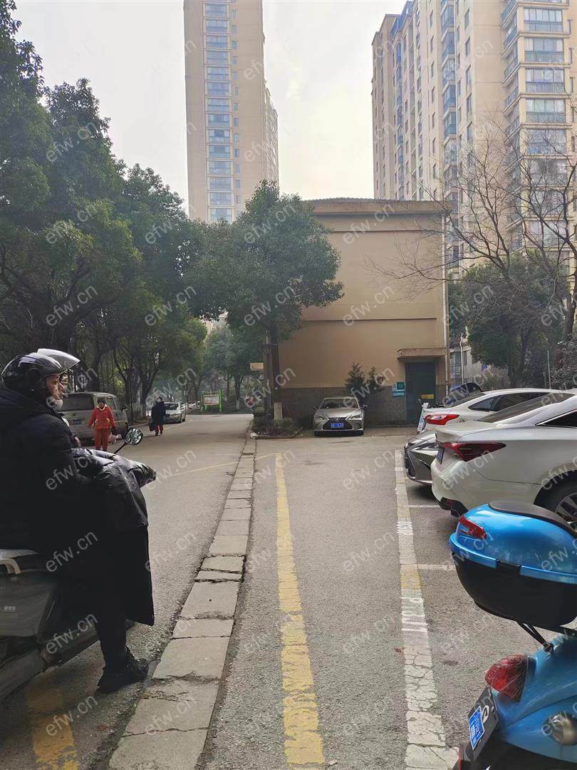 富城湾 3室2厅  房东自住