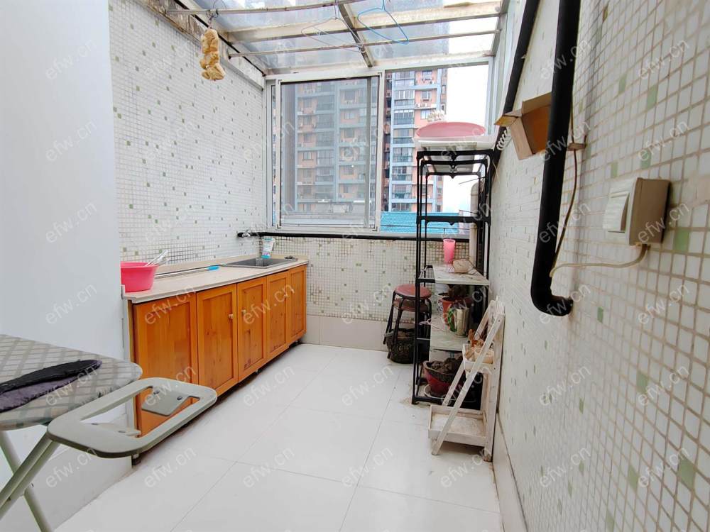 红星苑三期(建筑东路)两室两厅出租