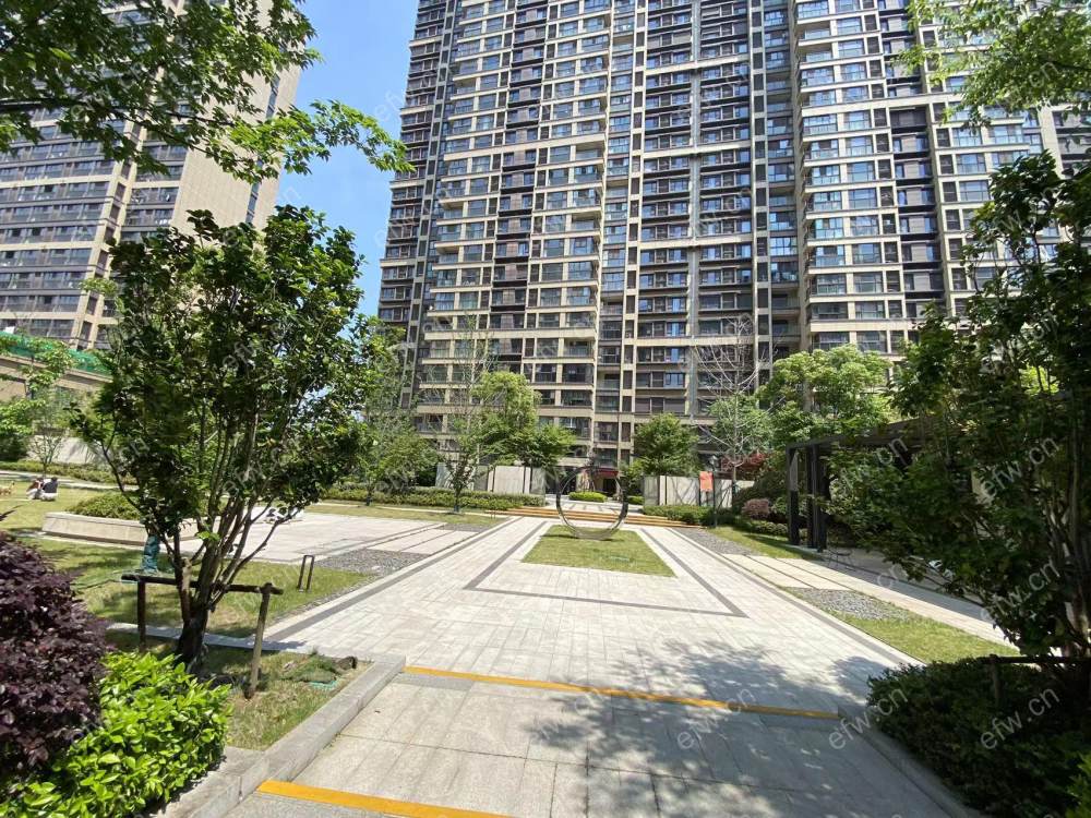 经开区，中海凤凰璟园4期豪装未住人，拎包入住